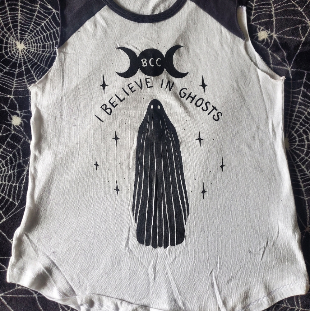 BLACKCRAFT GHOST STORIES SLEEVELESS TOP